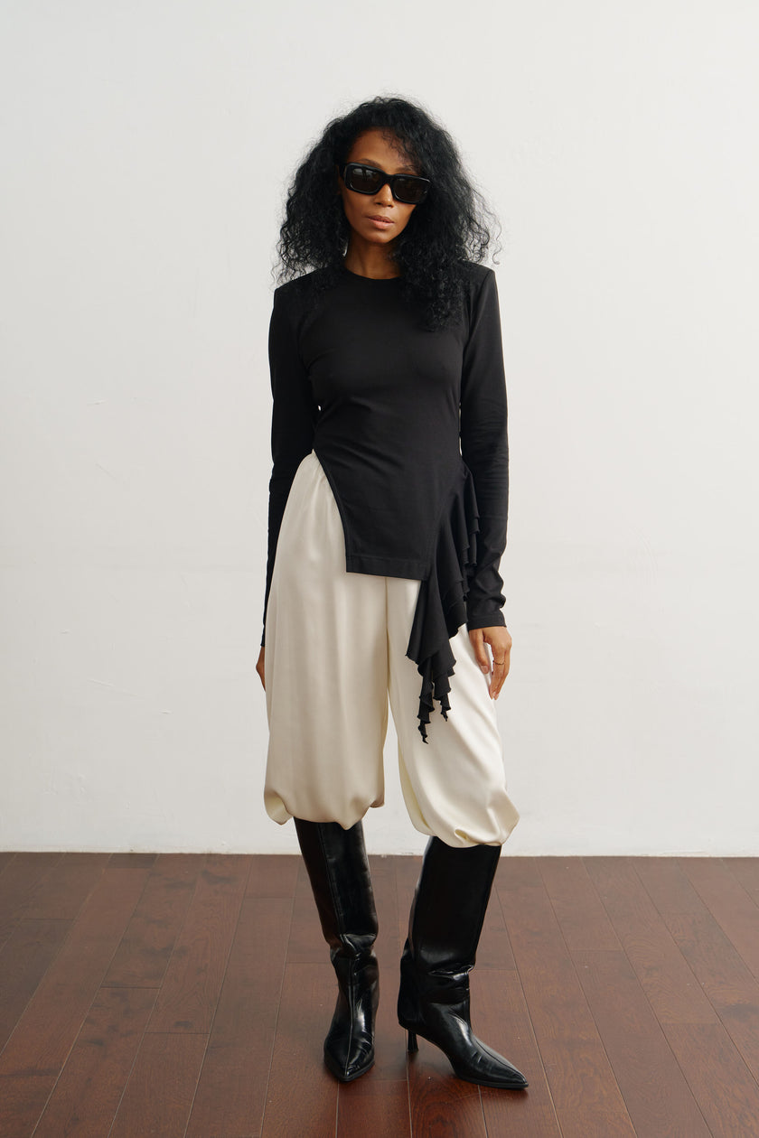 Лонгслів з драпіруванням чорний