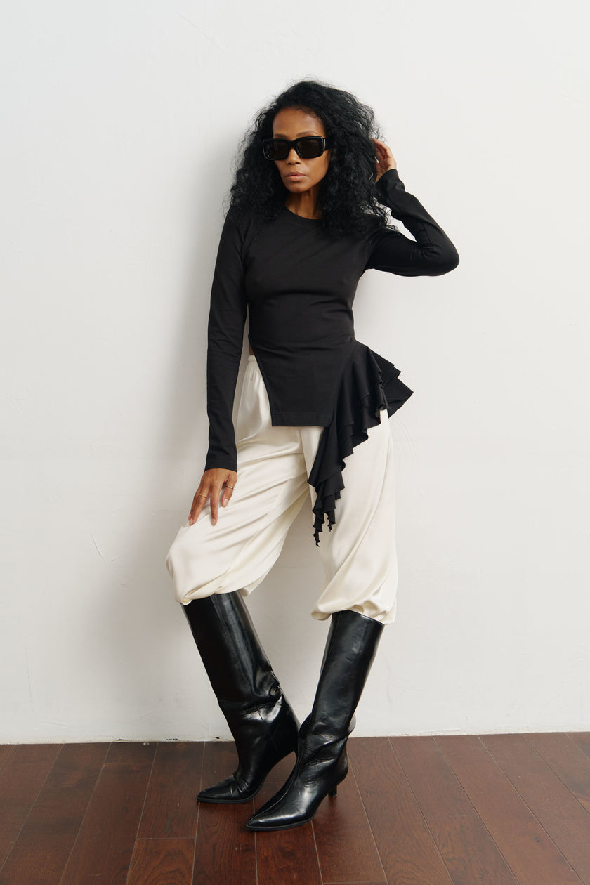 Лонгслів з драпіруванням чорний