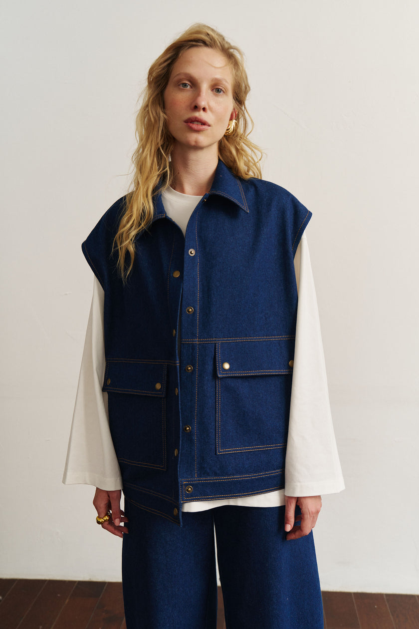 Жилет котоновий синій