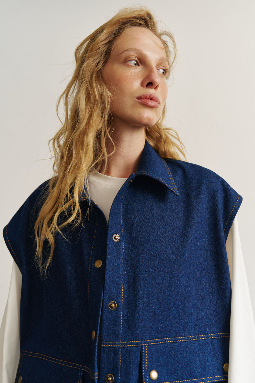 Жилет котоновий синій