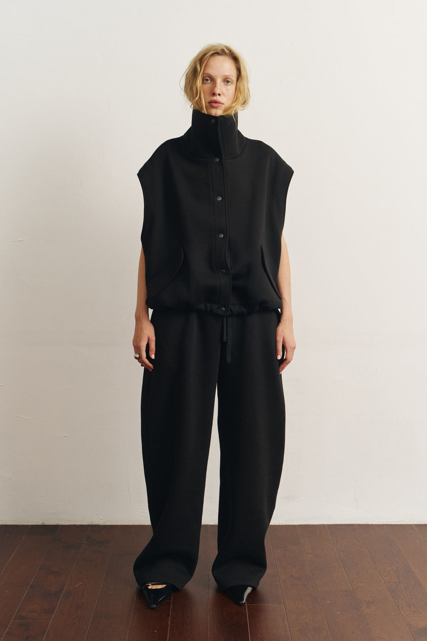 Жилет оверсайз чорний