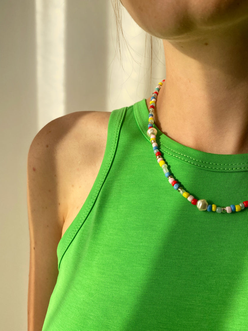 Майка фуксія