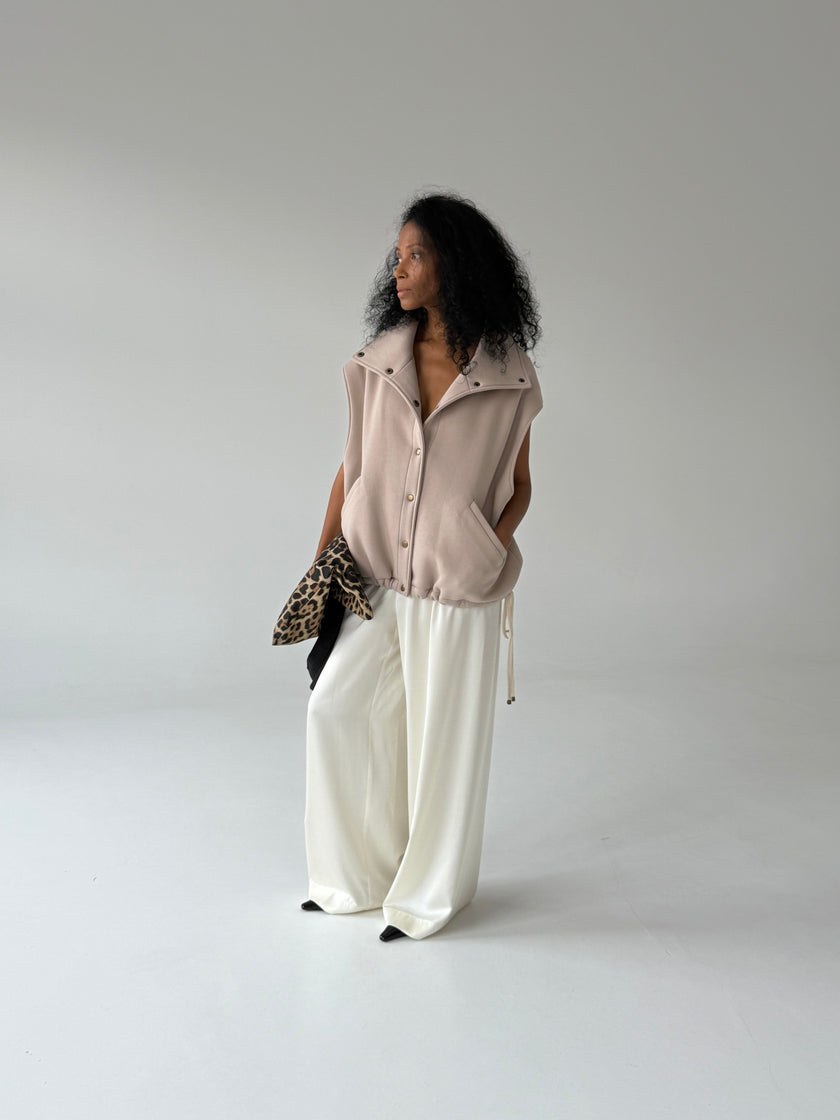 Штани сатинові молочні